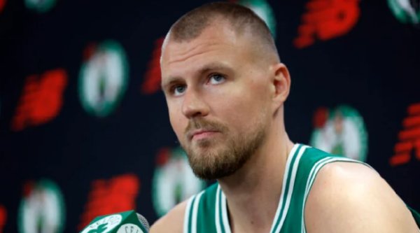 九游娱乐app 波尔津吉斯自曝接受脚踝手术 最快12月份复出